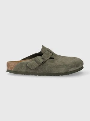 Birkenstock klapki zamszowe Boston męskie kolor zielony 1024721