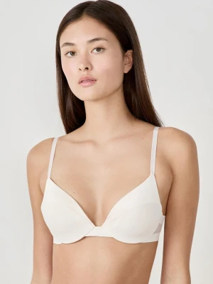 Biustonosz nr 2 - Push up z głębokim dekoltem Etam