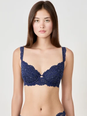 Biustonosz nr 4 - z lekkim wypełnieniem Etam