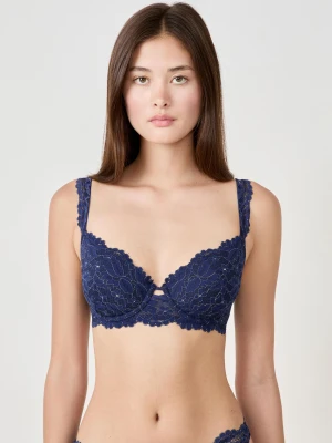 Biustonosz nr 4 - z lekkim wypełnieniem Etam