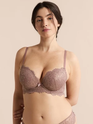 Biustonosz nr 5 - Lekkie wypełnienie z głębokim dekoltem Etam