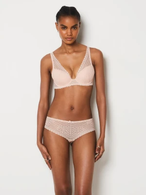 Biustonosz nr 6 -Trójkątny z lekkim wypełnieniem Etam