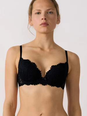 Biustonosz Nr5 - usztywniany biustonosz naturalny z koronki Etam