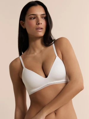 Biustonosz trójkątny bez fiszbin z koronkowymi detalami Etam