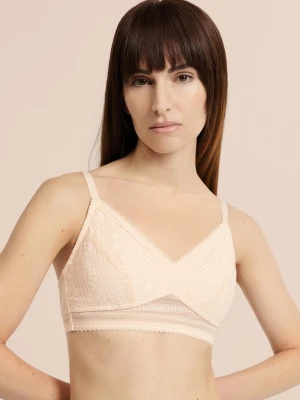 Biustonosz trójkątny bez fiszbinów po mastektomii Etam