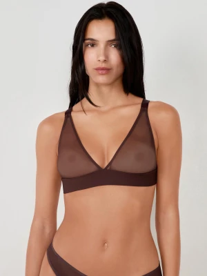 Biustonosz trójkątny bez fiszbinów z siateczki Etam