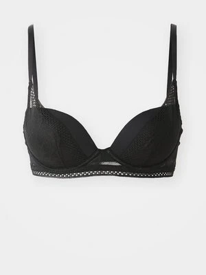 Biustonosz z fiszbiną Boss