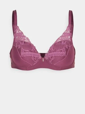 Biustonosz z fiszbiną Chantelle