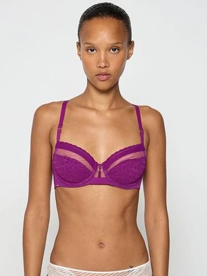 Biustonosz z fiszbiną Chantelle