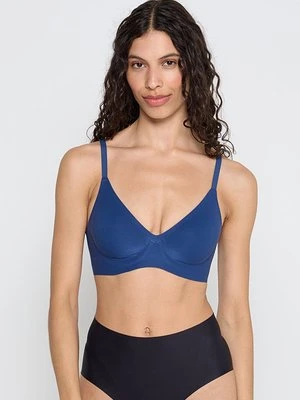 Biustonosz z trójkątną miseczką Chantelle