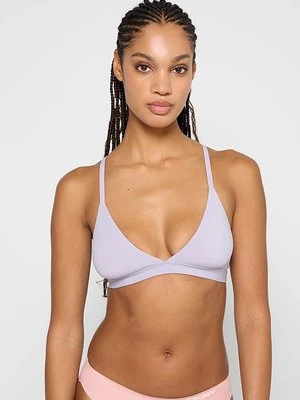 Biustonosz z trójkątną miseczką Fabletics