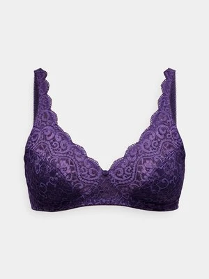 Biustonosz z trójkątną miseczką Triumph