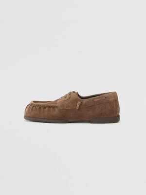 Biznesowe buty sznurowane Emporio Armani