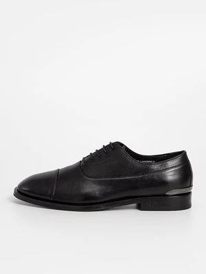 Biznesowe buty sznurowane Karl Lagerfeld