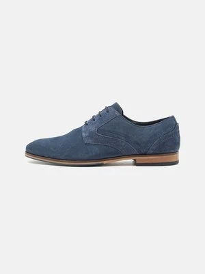 Biznesowe buty sznurowane Pier One