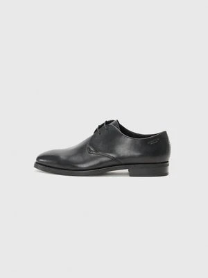 Biznesowe buty sznurowane Vagabond