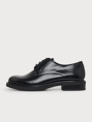Biznesowe buty sznurowane Vagabond czarny