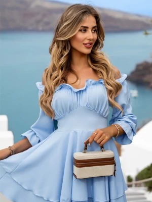 Błękitna rozkloszowana sukienka typu hiszpanka Kaera - błękitny Pakuten