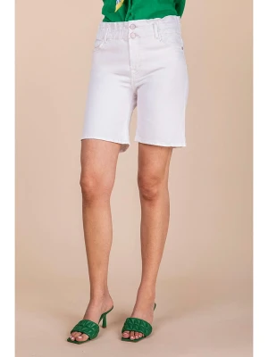 Blue Fire Szorty dżinsowe "Julie" w kolorze białym rozmiar: W31