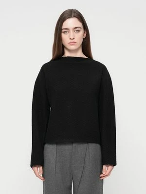 Bluza closed