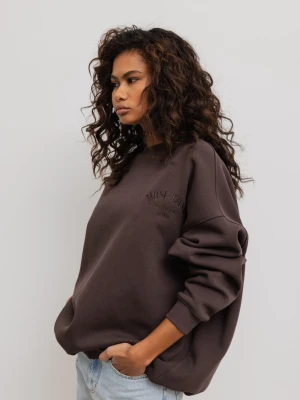 Bluza damska o kroju oversize z HAFTEM w kolorze BROWN - CRAFT-UNI Marsala