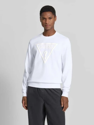 Bluza dresowa w kroju regular fit z detalem logo model 'Audley' Guess Biały