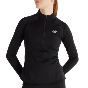 Bluza damska New Balance WT43200BK - czarna