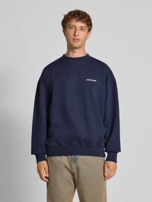 Bluza o kroju oversized z wyhaftowanym logo i okrągłym dekoltem Pegador