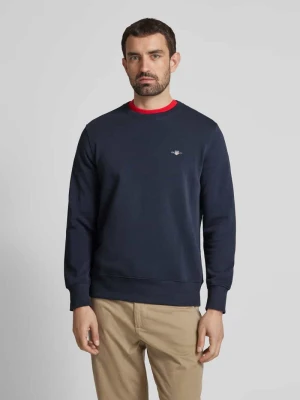Bluza o kroju regular fit z wyhaftowanym logo model ‘SHIELD’ Gant