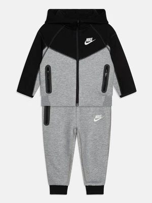 Bluza rozpinana Nike Sportswear
