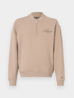 Zdjęcie produktu Bluza Tommy Hilfiger taupe