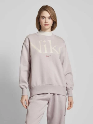 Bluza typu oversized z wyhaftowanym logo Nike