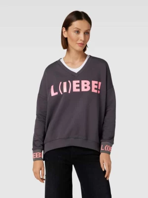 Bluza z dekoltem w serek model ‘L(I)EBE!’ miss goodlife
