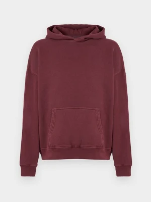 Bluza z kapturem Abercrombie & Fitch ciemnoczerwony