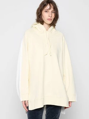 Bluza z kapturem closed