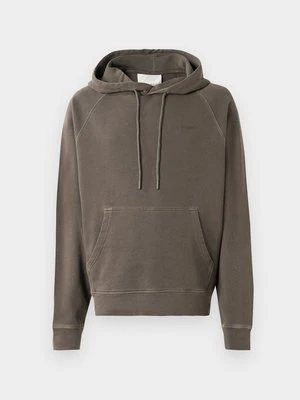 Bluza z kapturem closed