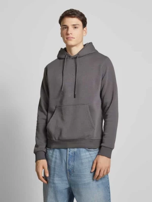 Bluza z kapturem i kieszenią kangurką model ‘BRADLEY’ jack & jones