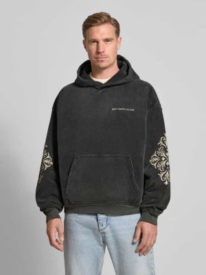 Bluza z kapturem i kieszenią kangurką model ‘Yulani’ Don´t Waste Culture