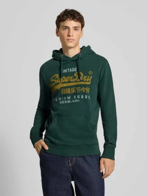 Bluza z kapturem i kieszenią kangurką Superdry
