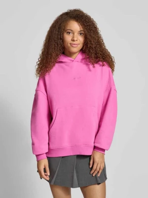 Bluza z kapturem i nadrukiem z motywem z tyłu model ‘Nostalgia Heart’ OH APRIL