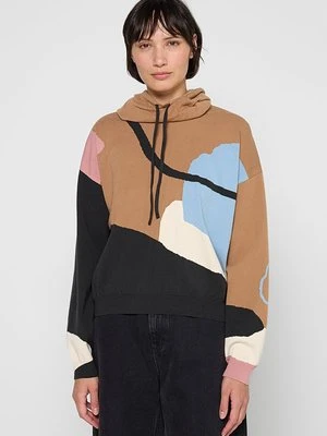 Bluza z kapturem Ivko