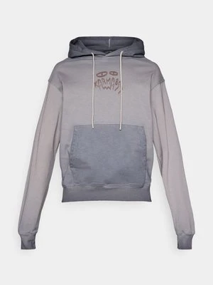 Bluza z kapturem Karma8a
