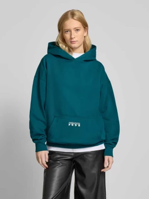 Bluza z kapturem o kroju oversized z nadrukiem z logo model ‘NISA’ Pegador