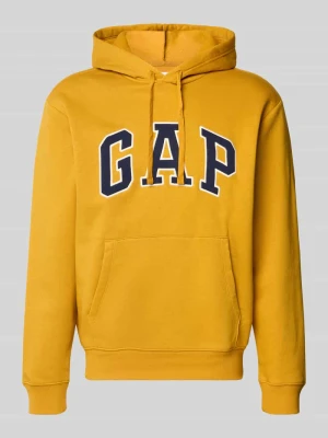 bluza z kapturem o kroju regular fit z mieszanki bawełny GAP Musztardowy