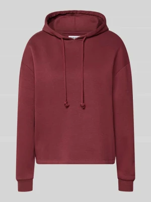 bluza z kapturem o kroju regular fit z mieszanki bawełny model 'CHILLI' Pieces Bordowy