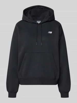 bluza z kapturem o kroju regular fit z mieszanki bawełny New Balance Czarny