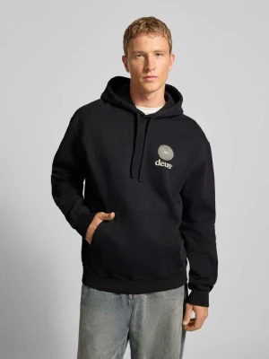 Bluza z kapturem o kroju relaxed fit z nadrukiem z logo model ‘Strata’ DEUS EX MACHINA