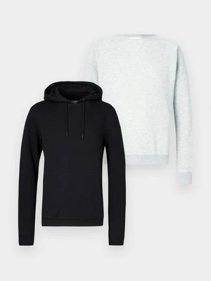 Bluza z kapturem Pier One