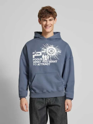 Bluza z kapturem typu oversized Pegador