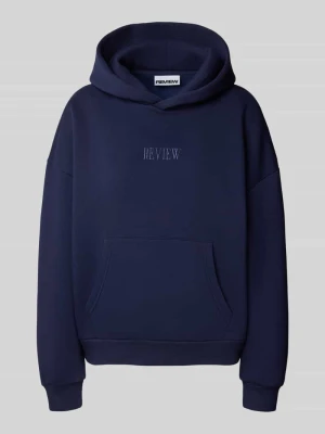 Bluza z kapturem, wyhaftowanym logo i kieszenią kangurką Review